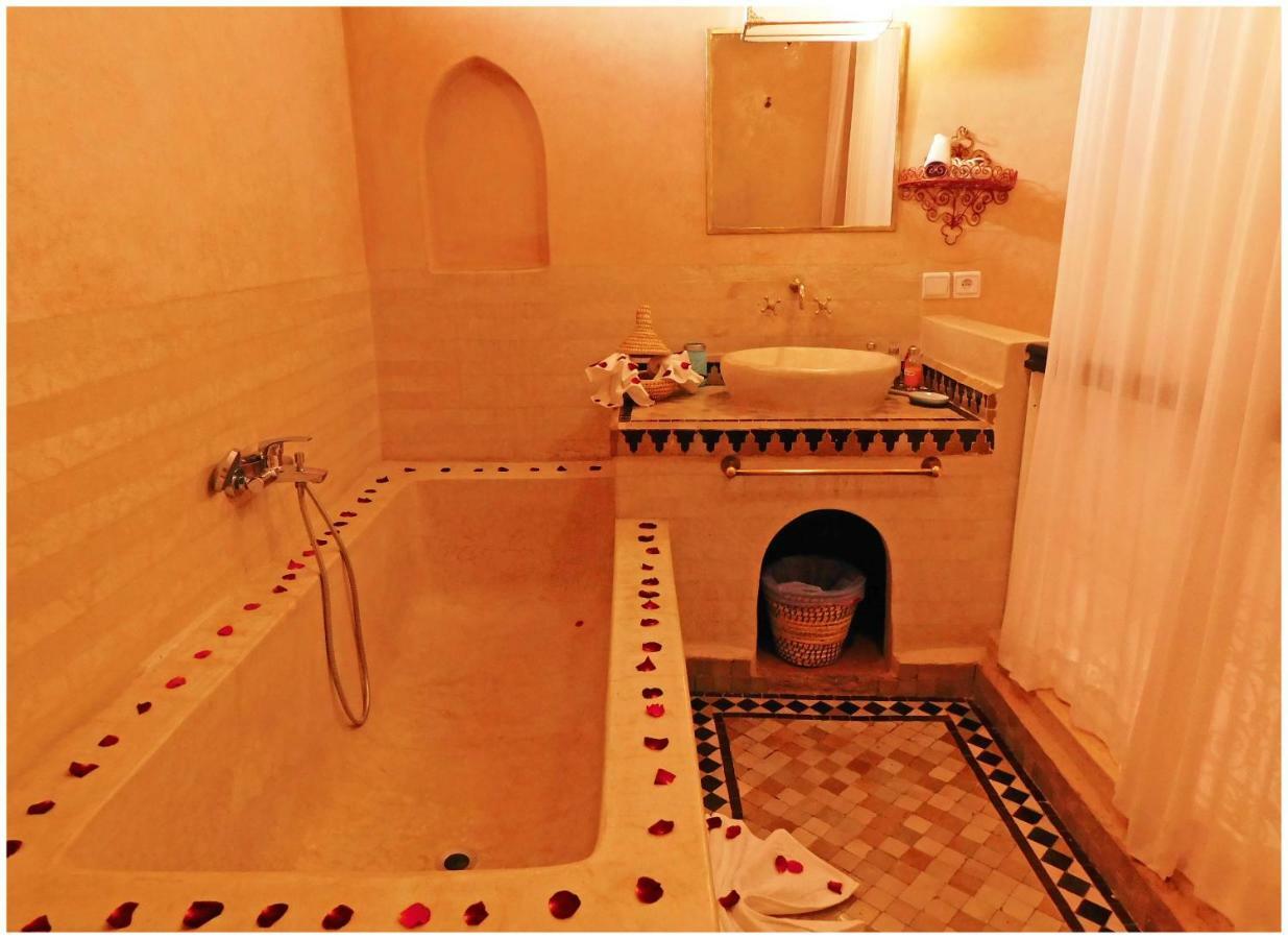 Riad La Rose D'Orient Marrakesh Exterior photo